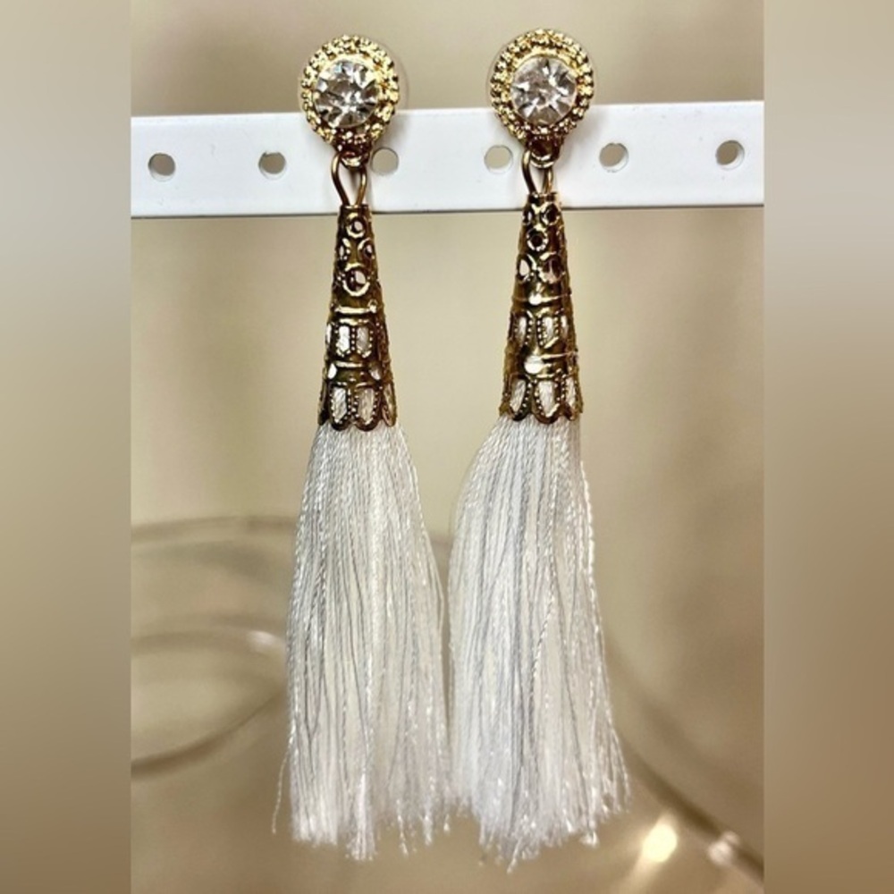 ✅Ivory Colored hanging tasseled earrings  w/ CZ studs